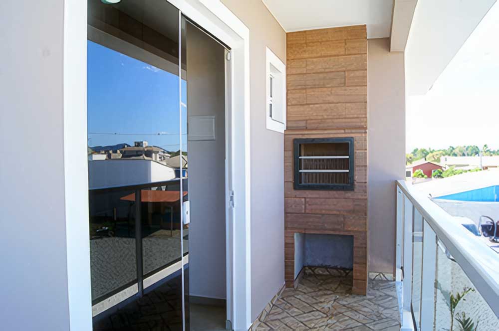 Sacada c/ churrasqueira