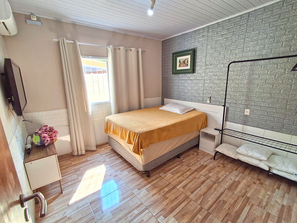 Dormit&oacute;rio 02