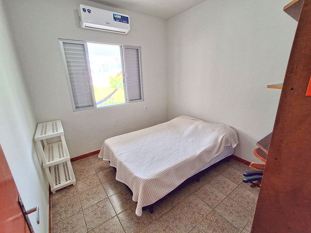 Dormit&oacute;rio 01