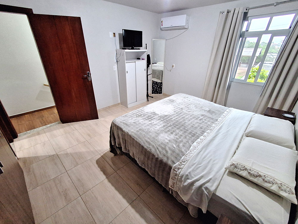 Dormitório 04 (suíte)