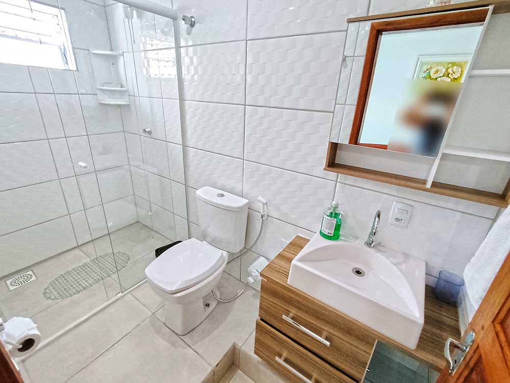 Banheiro (suíte 02)