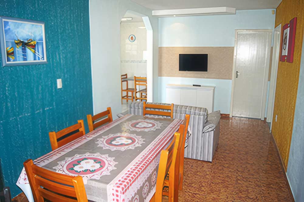 Apto de 02 dormitórios