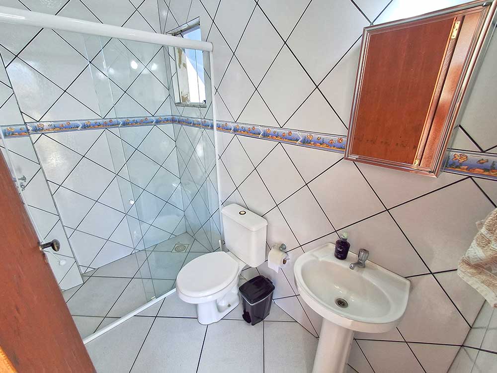 Banheiro (su&iacute;te 03)